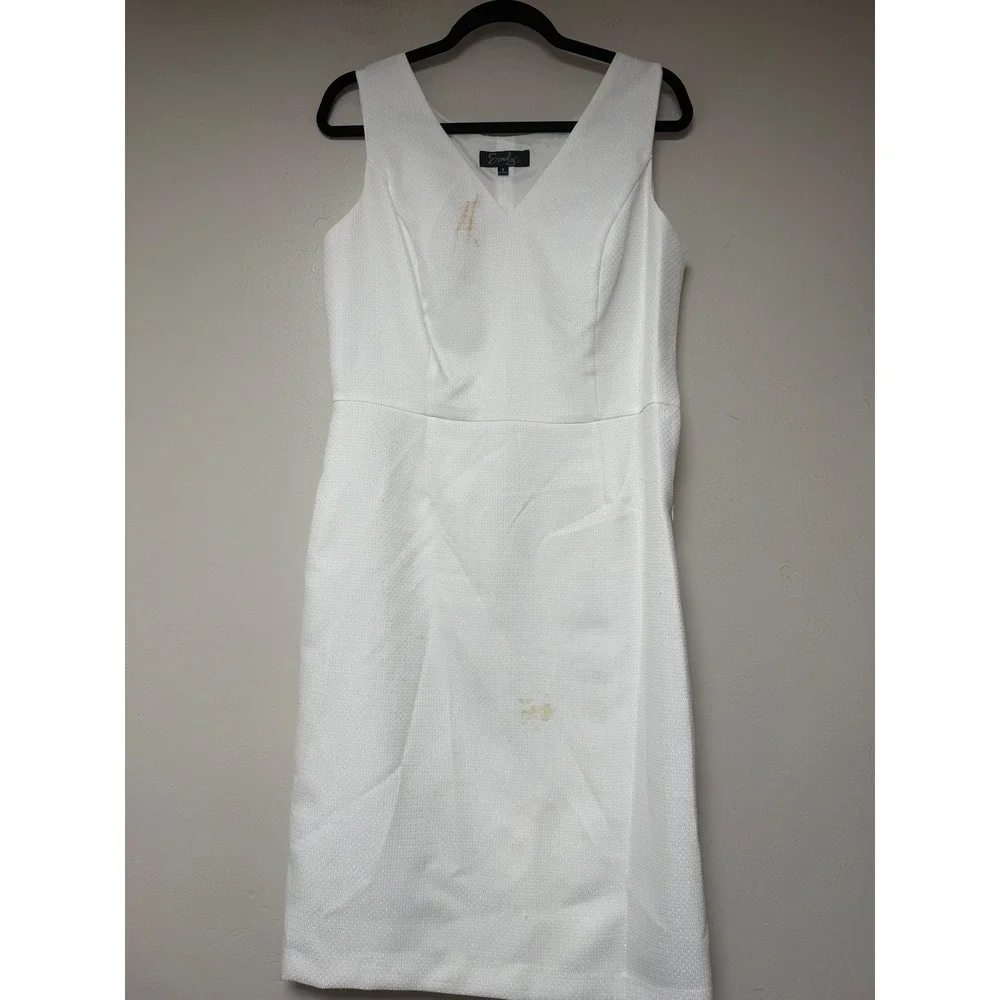 Emily White Textured V Neck Sheath Dress Size 8 Formal Business Occasion‎
